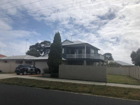 Bayside At Falcon Bay - Accommodation Redcliffe 0