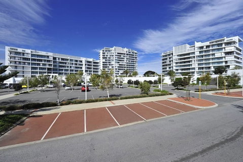 Bayview 608 - Accommodation Redcliffe 2