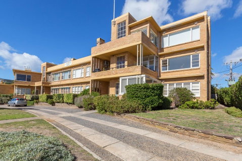BEACH BELLE - MORNINGTON - Accommodation Redcliffe 2