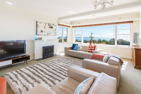 BEACH BELLE - MORNINGTON - Accommodation Redcliffe 0