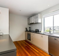 Beach Road Classic 2-114 - Accommodation Redcliffe