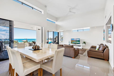 Beaches On Maroochy 1 Beach Parade - Accommodation Redcliffe 1
