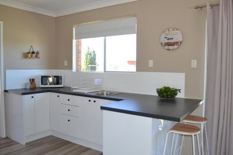 Rio Rita Ocean View Apartments - Accommodation Redcliffe 3