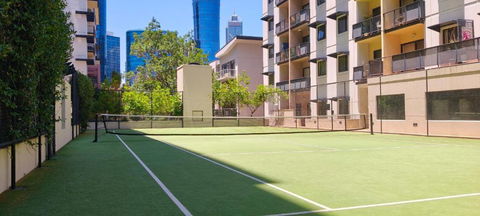 Resort-style Living In Perth CBD - 2X2 Apt - Accommodation Redcliffe 1