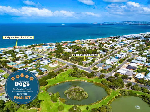 Retro Groovy Pad Pt Elliot - Accommodation Redcliffe 0