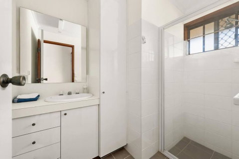 Redcliff 2 Bedroom Townhouse - Accommodation Redcliffe 1
