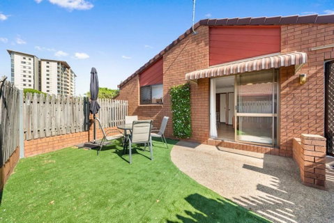 Redcliff 2 Bedroom Townhouse - Accommodation Redcliffe 2
