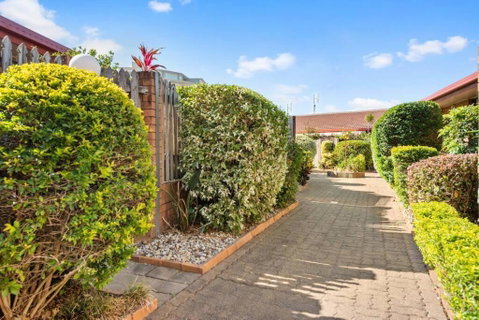 Redcliff 2 Bedroom Townhouse - Accommodation Redcliffe 3
