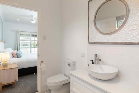 Redims Hill Cottage - Accommodation Redcliffe 2