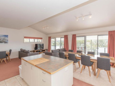 Reedys Run 11 Reedys Cutting - Accommodation Redcliffe 3
