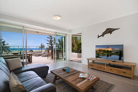 Reflections 202 - Accommodation Redcliffe 2