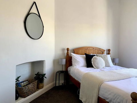 Renovated Character Home - Accommodation Redcliffe 1
