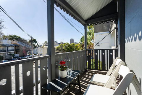 Renovated Terrace-Style Apartment In Woollahra - Accommodation Redcliffe 1
