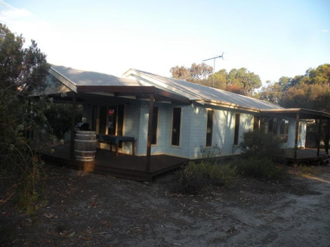 Resthaven Retreat Kangaroo Island - Accommodation Redcliffe 0