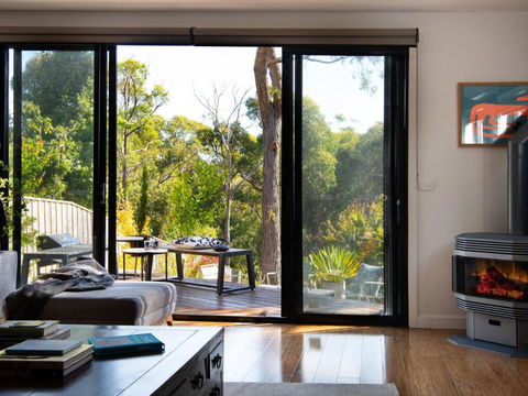 Retreat 34A - Accommodation Redcliffe 0