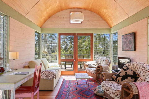 Rikkara Sanctuary 19 Rikkara Avenue Private Retreat - Accommodation Redcliffe 0