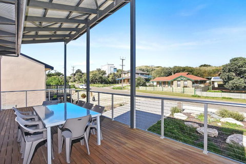 Riversea Goolwa Beach House - Accommodation Redcliffe 0