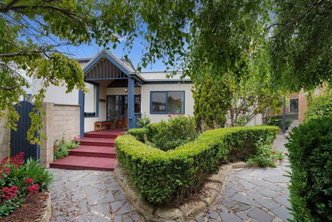 Riverview - Accommodation Redcliffe 3