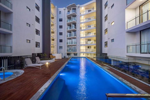 RIVERVIEWS@THECOSMOPOLITAN UNIT20805 - Accommodation Redcliffe 1
