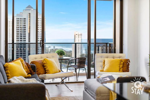 Ruby Apartments - QStay - Accommodation Redcliffe 0