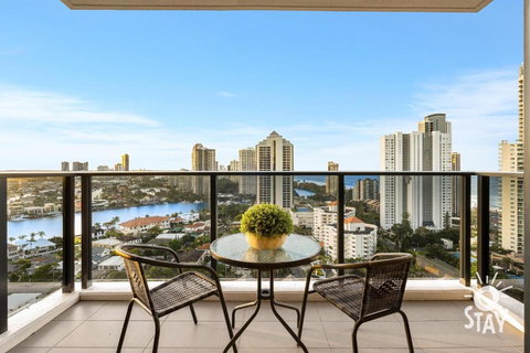 Ruby Apartments - QStay - Accommodation Redcliffe 1