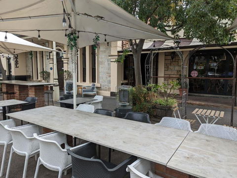 Rob Roy Room 1 - Accommodation Redcliffe 1