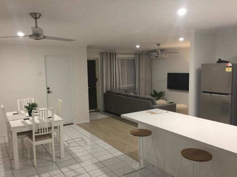 Robin Joy - Accommodation Redcliffe 3