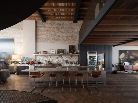 Rockstar, Surry Hills I30 - Accommodation Redcliffe 3