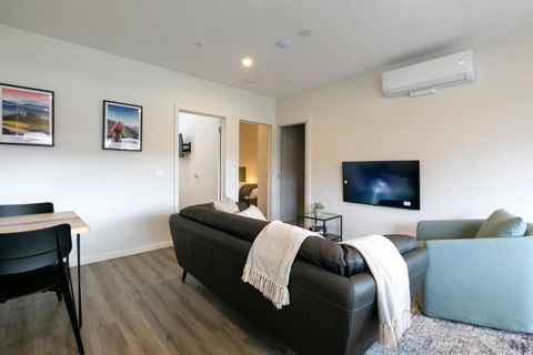 Rocky Valley Luxury Apartments - Accommodation Redcliffe 2