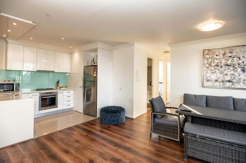 Rome Sky Villa - Accommodation Redcliffe 2