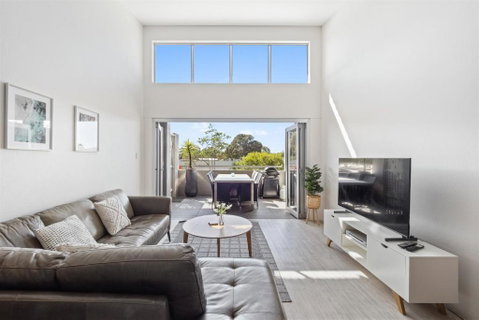 Rooftop - Accommodation Redcliffe 2