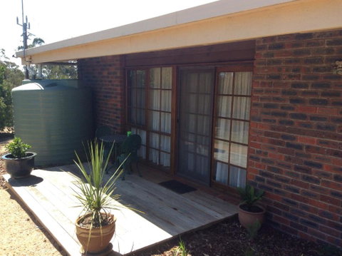 Rose Cottage - Accommodation Redcliffe 3