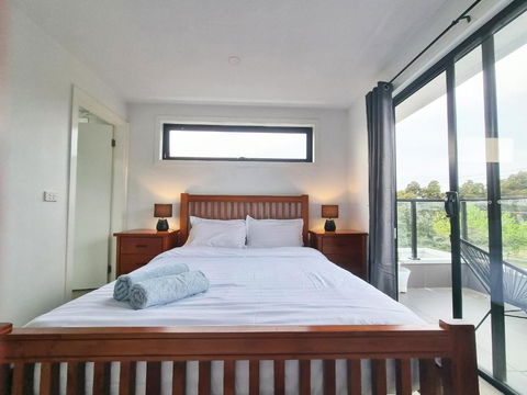 Rosie Townhouse In Prime Location Close To CBD - Accommodation Redcliffe 3