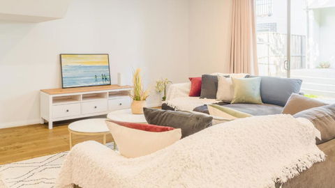 Rousehill 4Br House Close To Train&Shopping&Parks - Accommodation Redcliffe 3