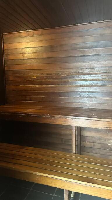 Royal Garden Residence - Accommodation Redcliffe 1