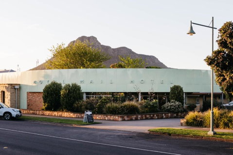 Royal Mail Hotel - Accommodation Redcliffe 0