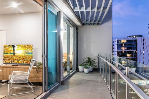 Russell St. Retreat Near Brisbane Convention Centre - Accommodation Redcliffe 2
