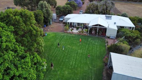 Sage House - Accommodation Redcliffe 2