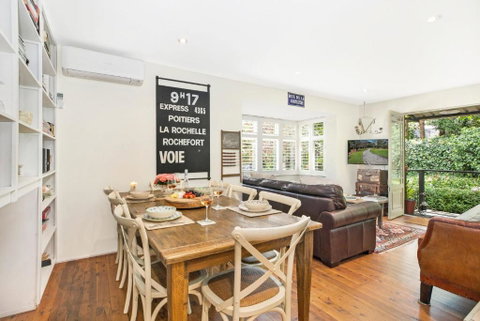 Saint Eloi Le Jardin - Accommodation Redcliffe 1
