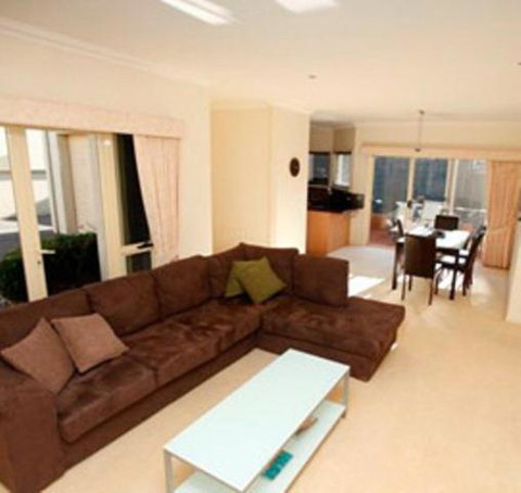 Salt Air On Banyan - Accommodation Redcliffe 0