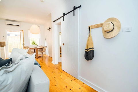 Salt At Arlo Refined Luxury In Glenelg - Accommodation Redcliffe 3