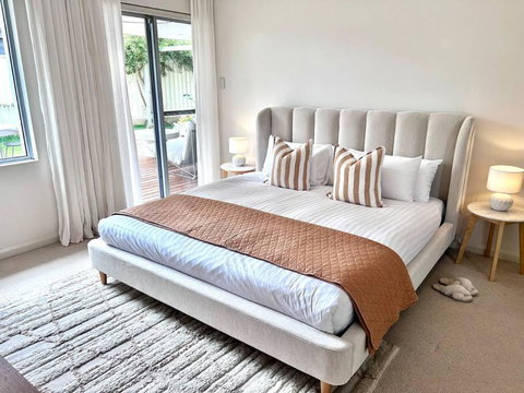 Salt - Accommodation Redcliffe 2