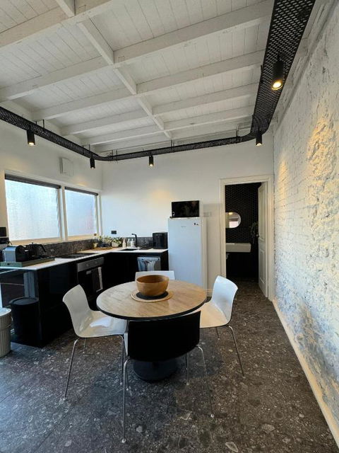 Salt Lifestyle Apartment Fremantle - Accommodation Redcliffe 2