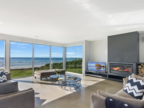 Saltwater Lodge - Accommodation Redcliffe 0