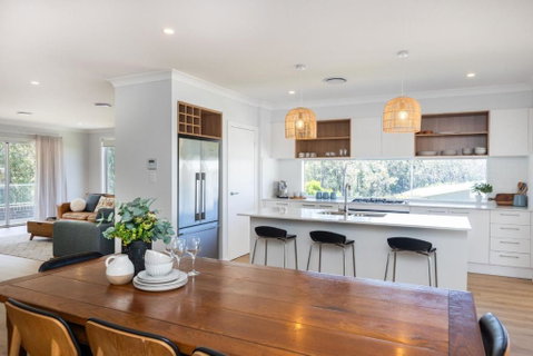 Saltwood - Accommodation Redcliffe 1