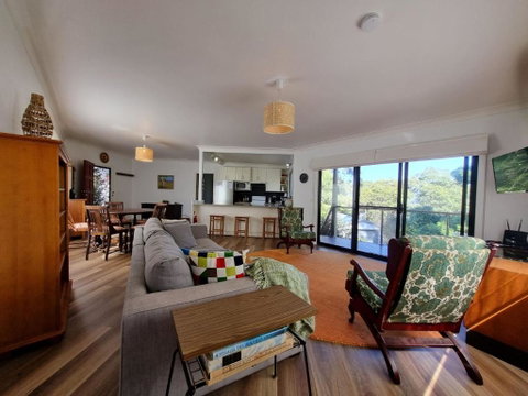 Salty Dog - Accommodation Redcliffe 0