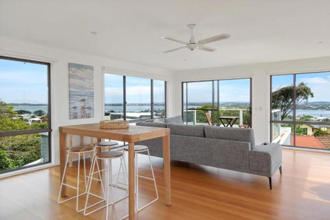 San Remo Panorama By Ready Set Stay - BYO LINEN & TOWELS - Accommodation Redcliffe 0