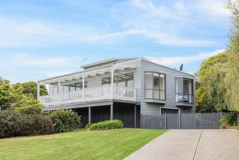 San Remo Panorama By Ready Set Stay - BYO LINEN & TOWELS - Accommodation Redcliffe 2