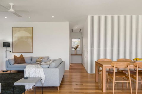 Sanctuary On Browning - Accommodation Redcliffe 3