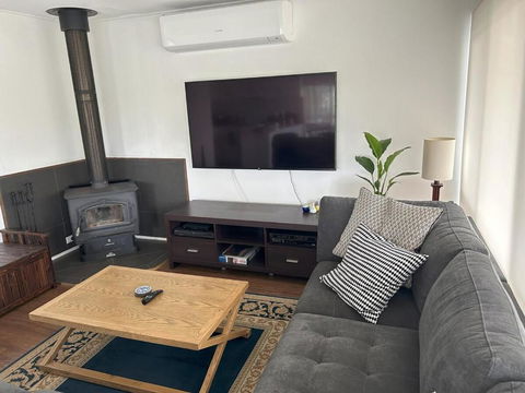 Sanctuary On Toagara With Spa And Heated Pool - Accommodation Redcliffe 2